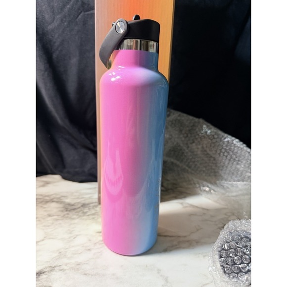 NIB RAINBOW IRON FLASK 20OZ WATER BOTTLE WITH 3 LIDS & A 5 PK STRAWS (2875) - Picture 6 of 11